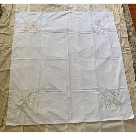 Vintage Embroidered Tablecloth with Floral Basket Design 50" x 53" White - Picture 1 of 8